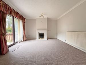 Photo 15- click for photo gallery